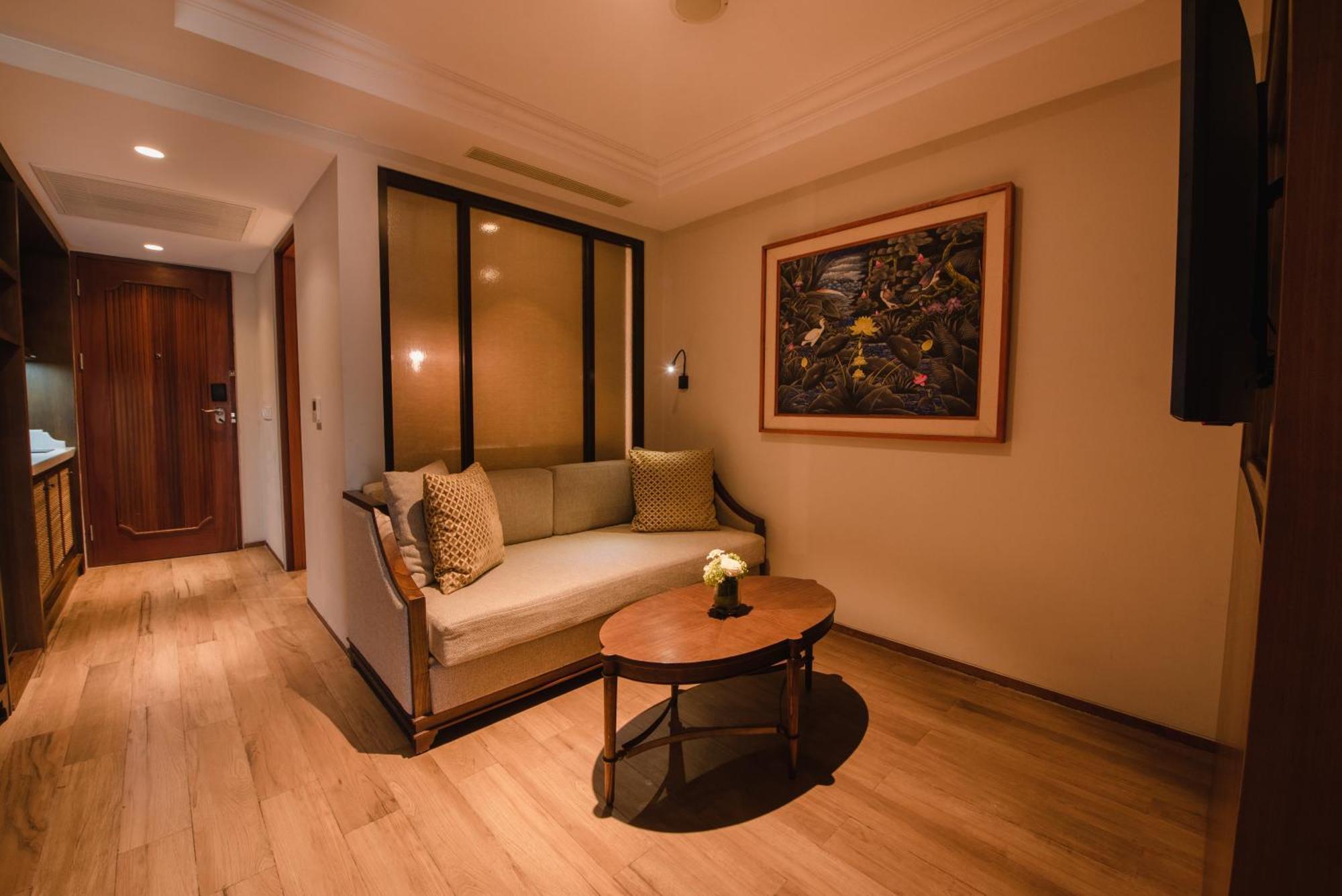 Ramayana Suites And Resort Кута Екстериор снимка A suite at the hotel