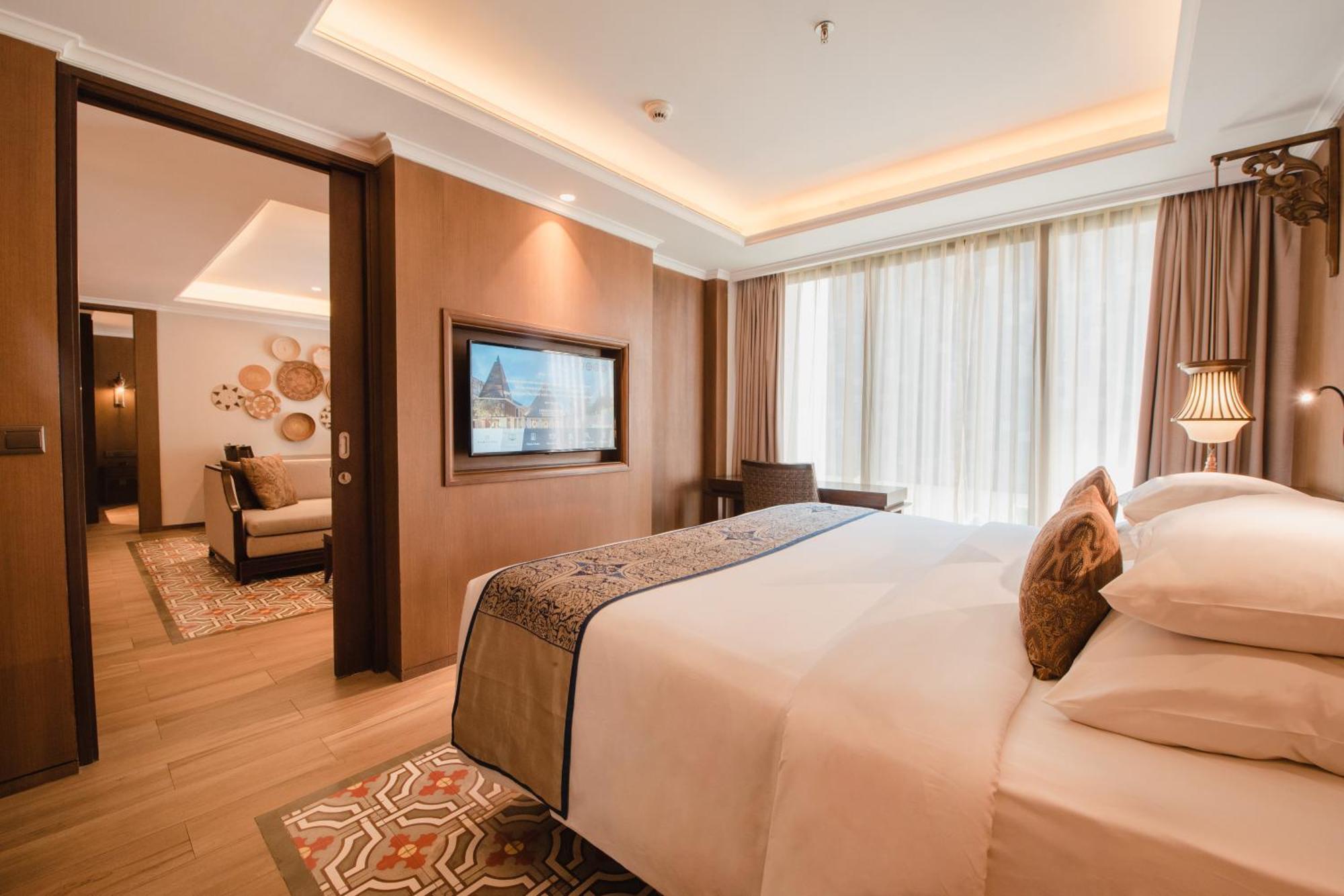 Ramayana Suites And Resort Кута Екстериор снимка Suite at the hotel