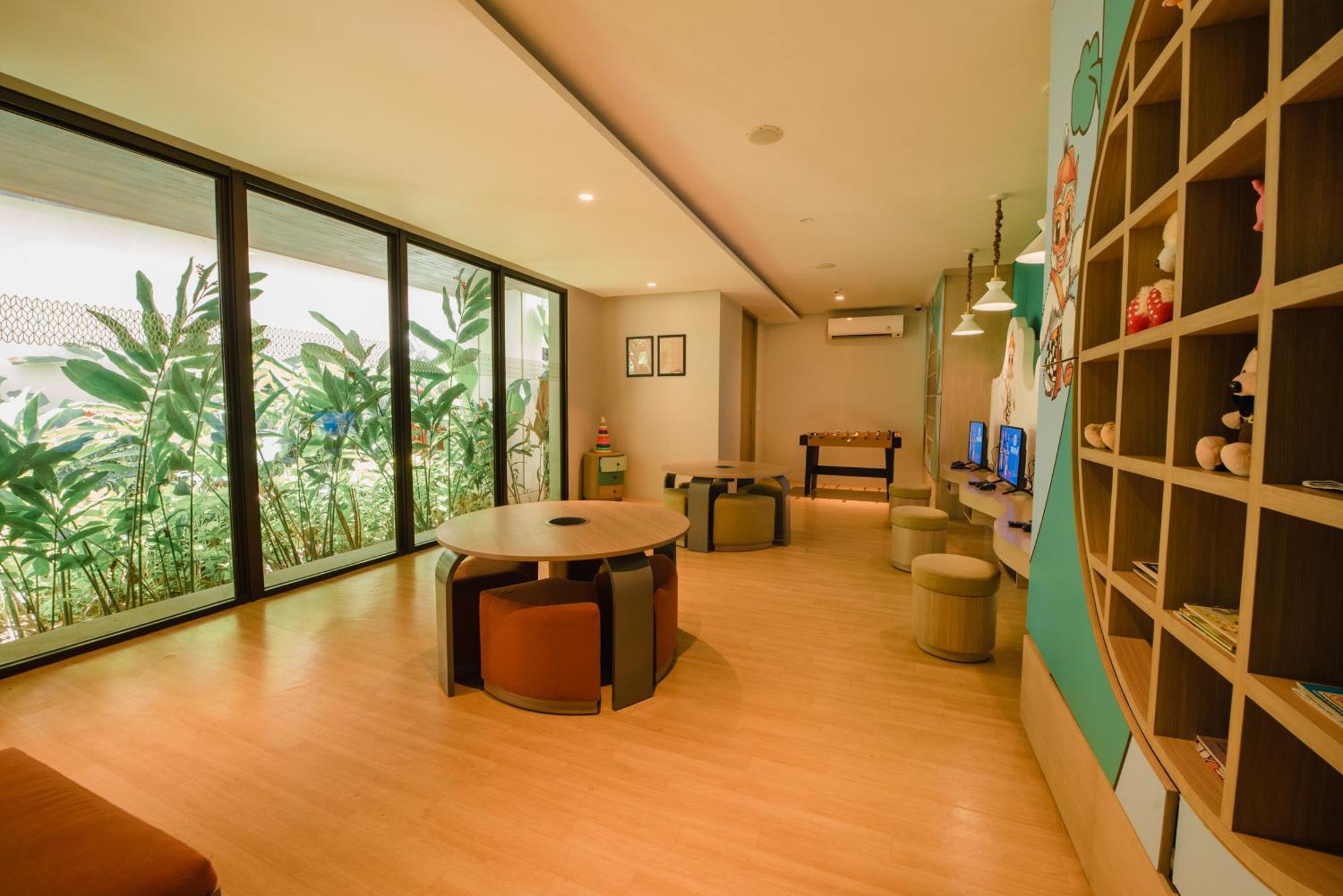 Ramayana Suites And Resort Кута Екстериор снимка Library